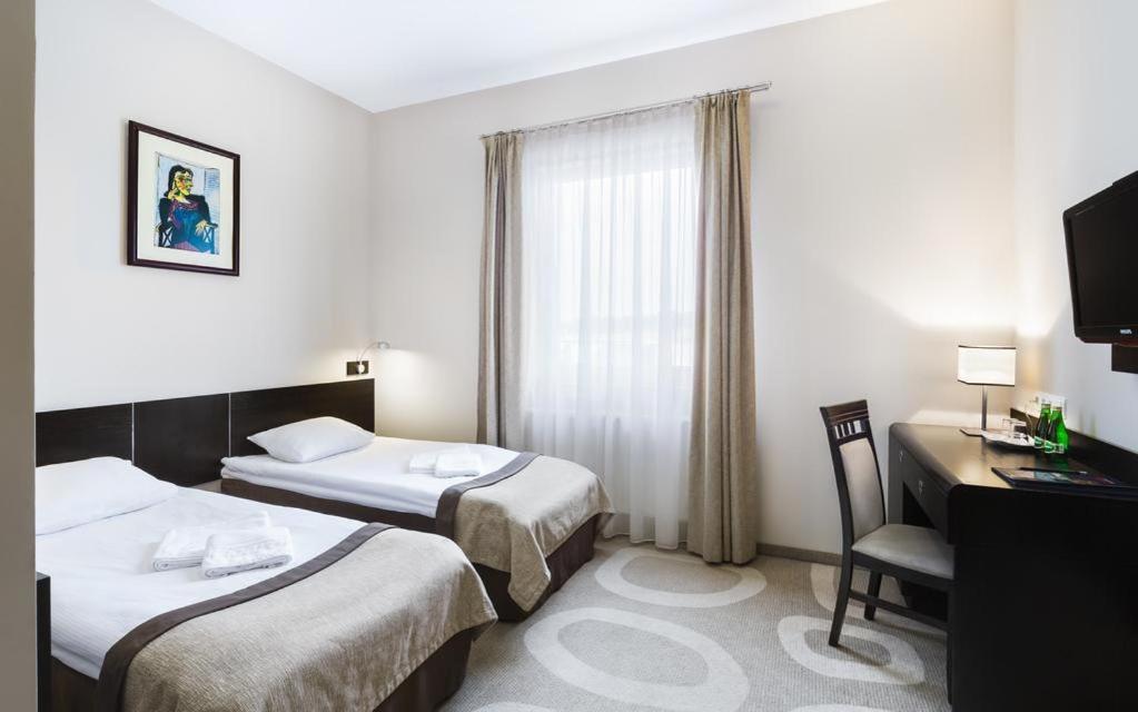 Hotel Picaro Zarska Wies Poludnie A4 Kierunek Polska 즈고르젤렉 외부 사진